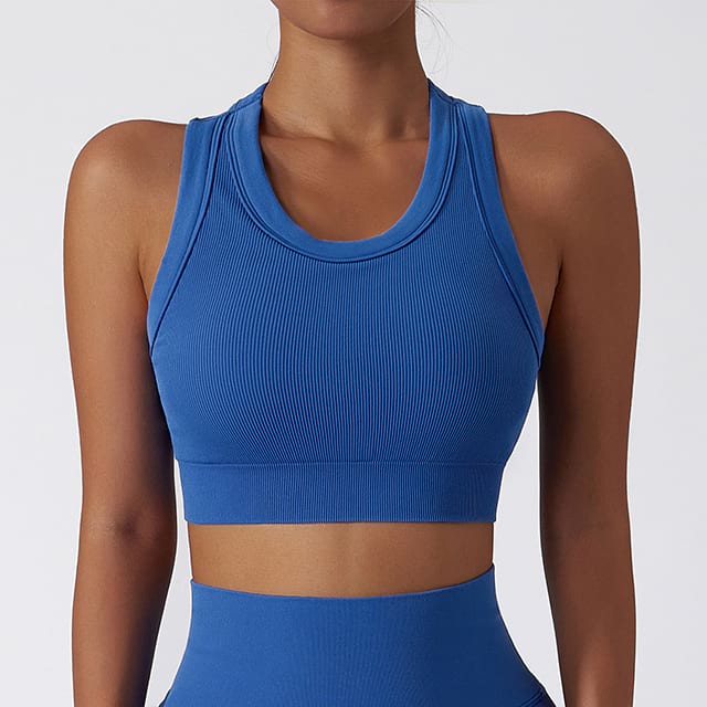 Elevar ropa de yoga