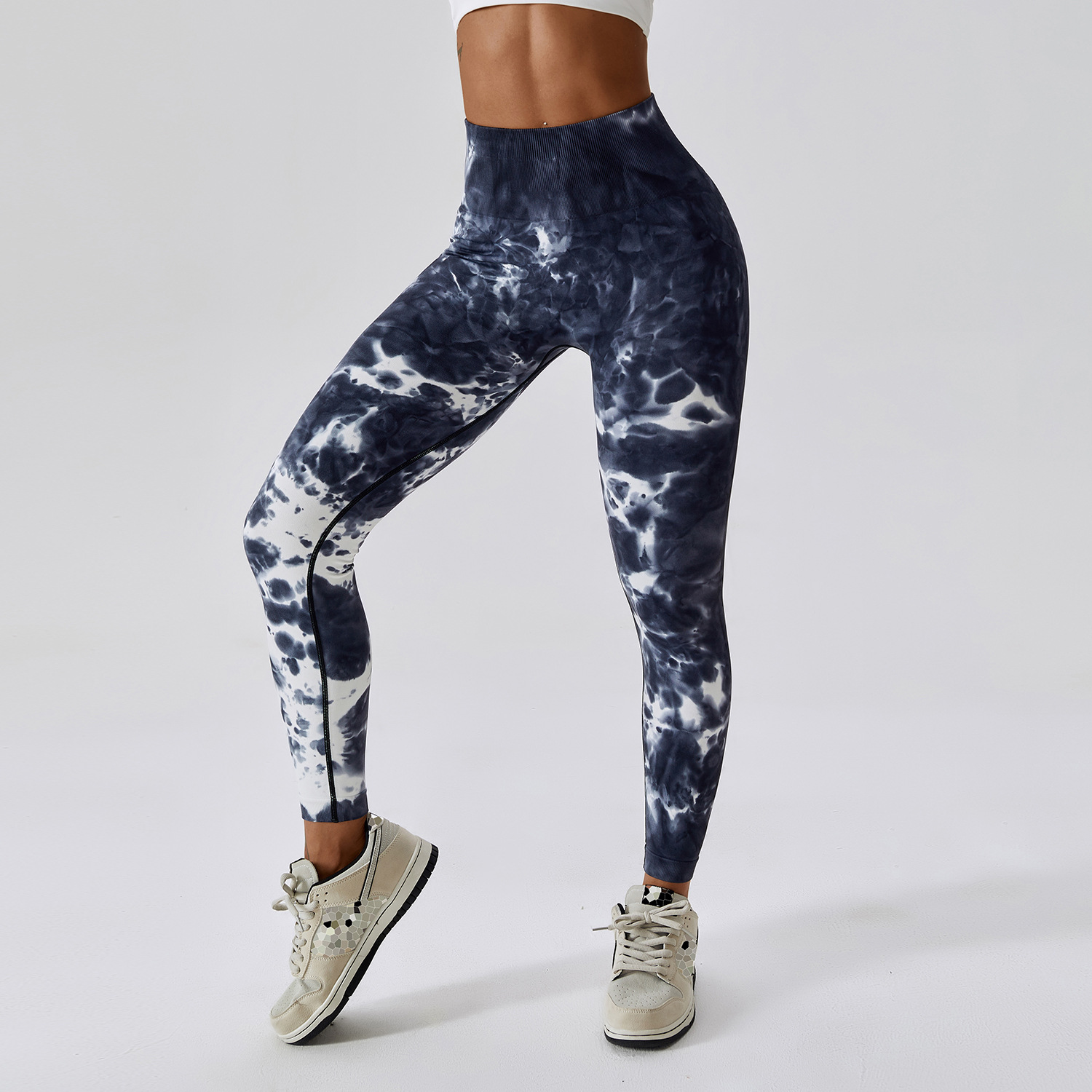 Legging deportivo con efecto tie-dye manual sin costuras